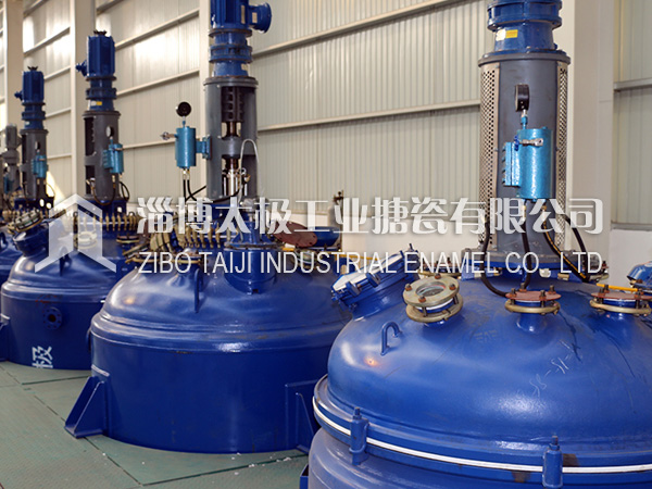 搪瓷反應釜粘壁是什么原因導致的呢？